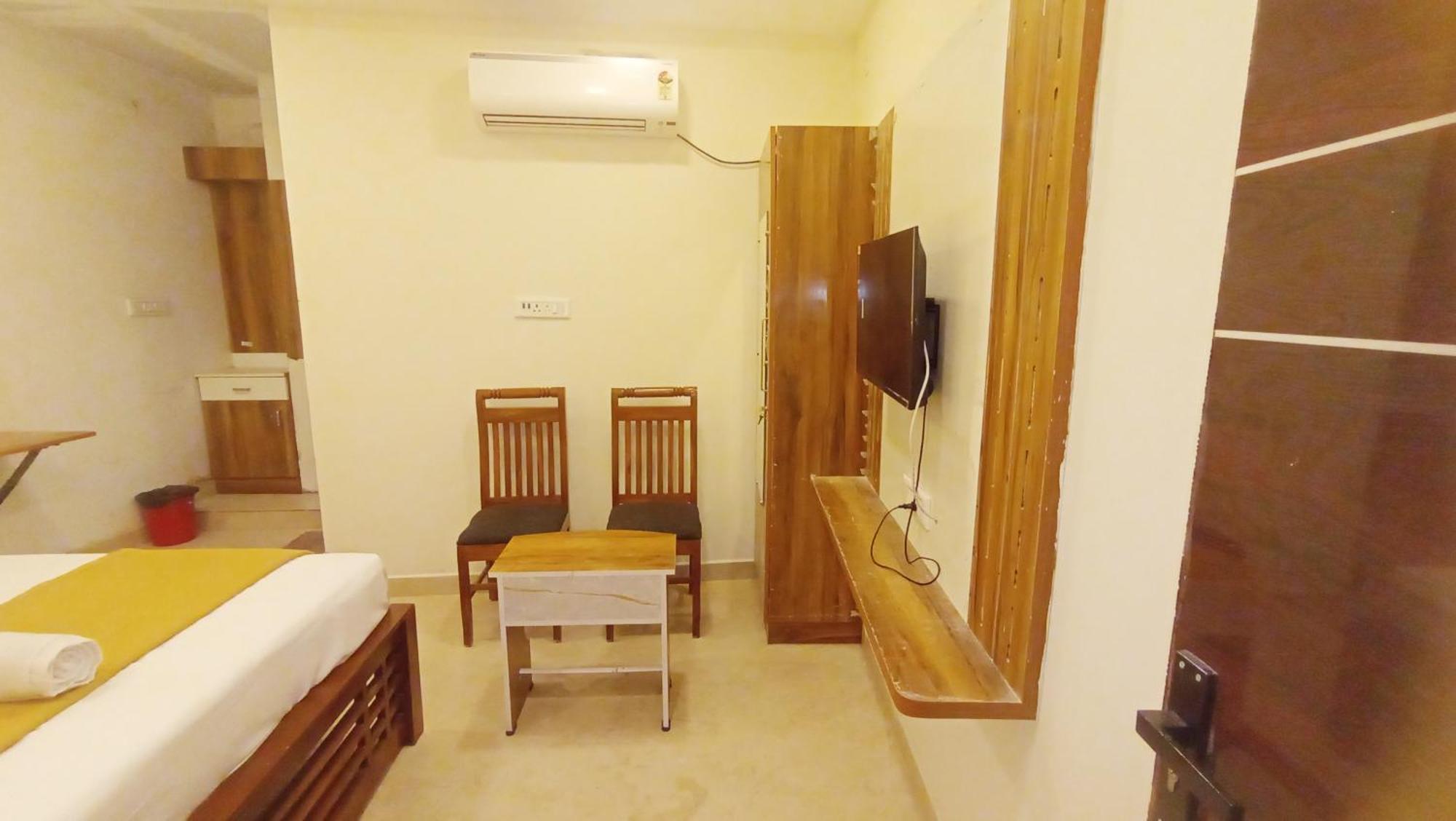 فيلا Mahadeepam Residency Tiruvannāmalai المظهر الخارجي الصورة